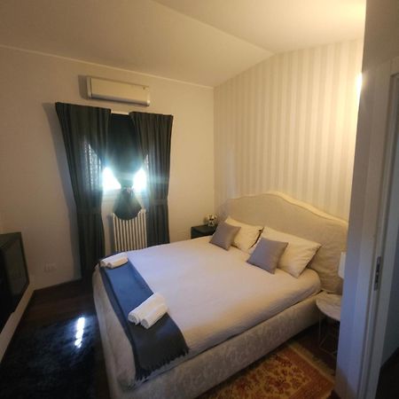 Appartamento La Corte In Centro ริมินี ภายนอก รูปภาพ
